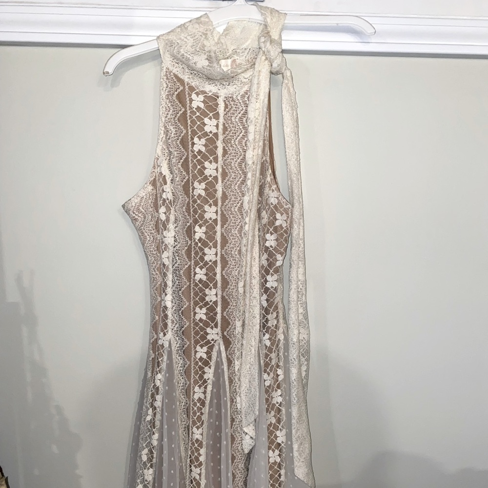Tie-neck Midi Dress